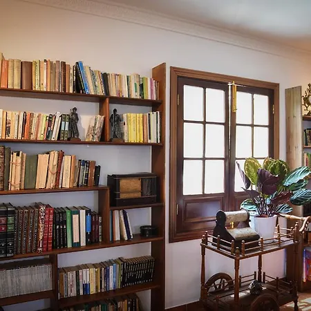 Rural Ariadna Country house